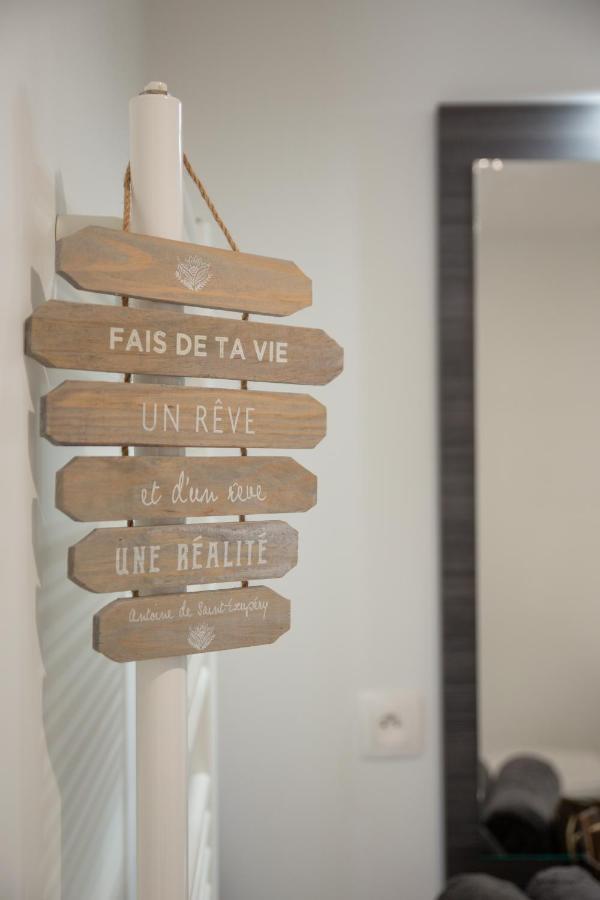 J.Mo Home - Ideal Famille - Calme - Au Temps D'Arret เชสซี ภายนอก รูปภาพ